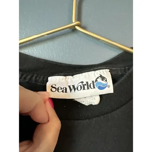 Vintage Single Stitch Sea World Wild Arctic Shirt - Picture 3 of 5